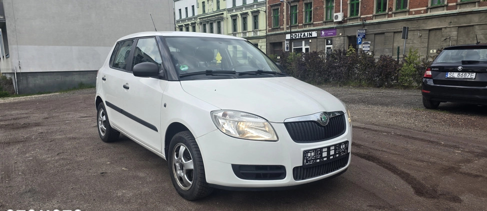 Skoda Fabia cena 14900 przebieg: 180500, rok produkcji 2009 z Narol małe 46